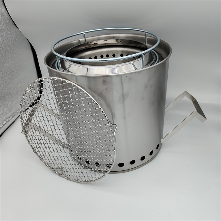 Stainless Summit Smokeless Flame Pit Solo Stove